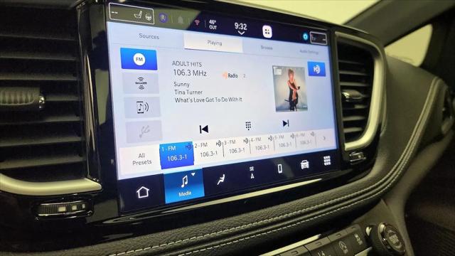 2024 Chrysler Pacifica Limited AWD