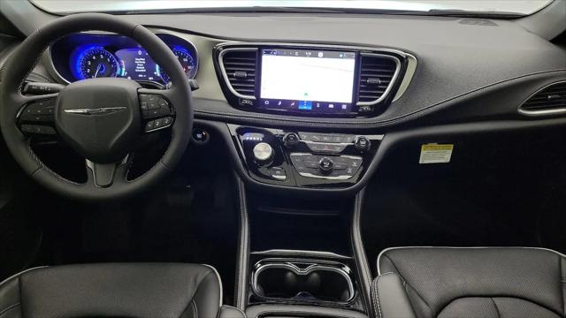 2024 Chrysler Pacifica Limited AWD