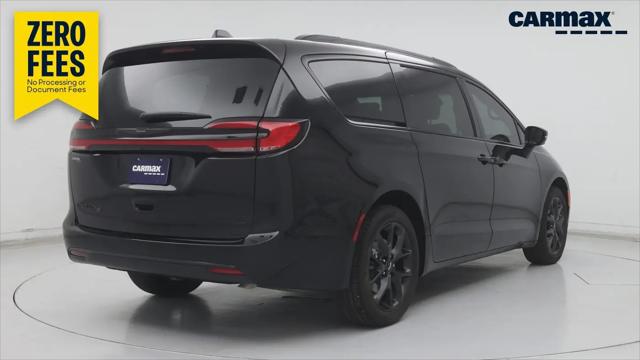 2024 Chrysler Pacifica Limited AWD