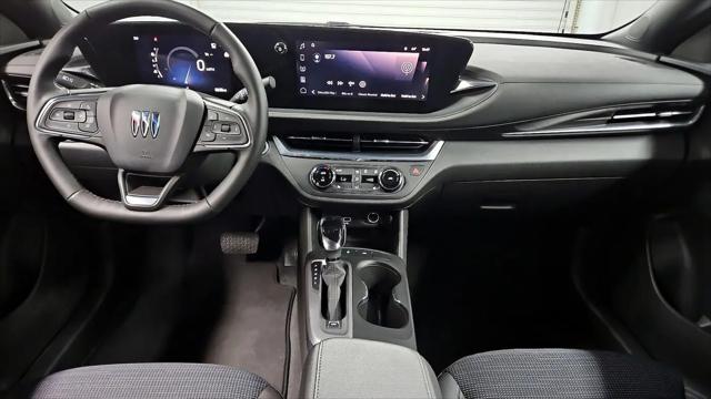 2025 Buick NV Preferred FWD