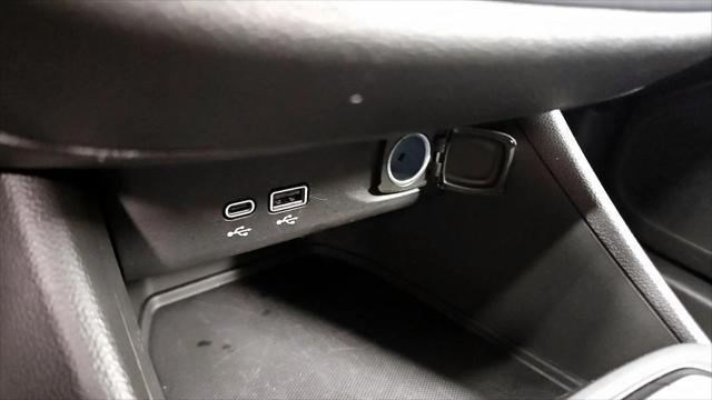 2025 Buick NV Preferred FWD