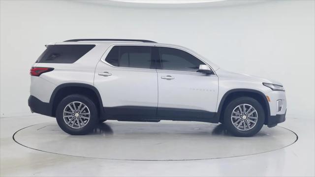2022 Chevrolet Traverse AWD LT Leather