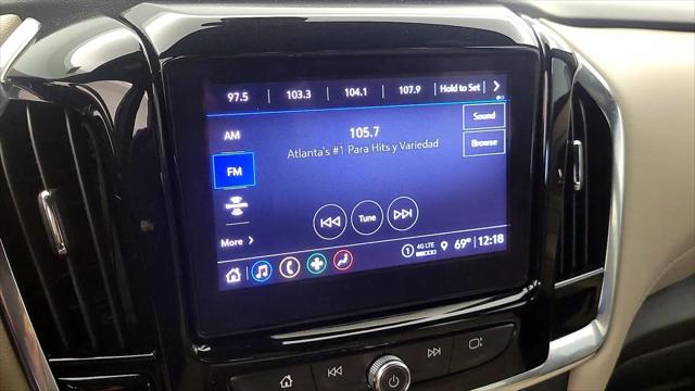 2022 Chevrolet Traverse AWD LT Leather