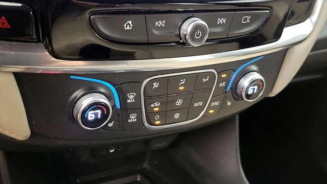 2022 Chevrolet Traverse AWD LT Leather