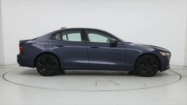 2022 Volvo S60 B5 Momentum