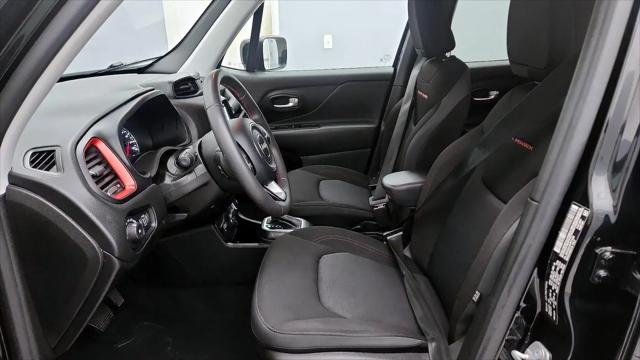 2023 Jeep Renegade Trailhawk 4x4