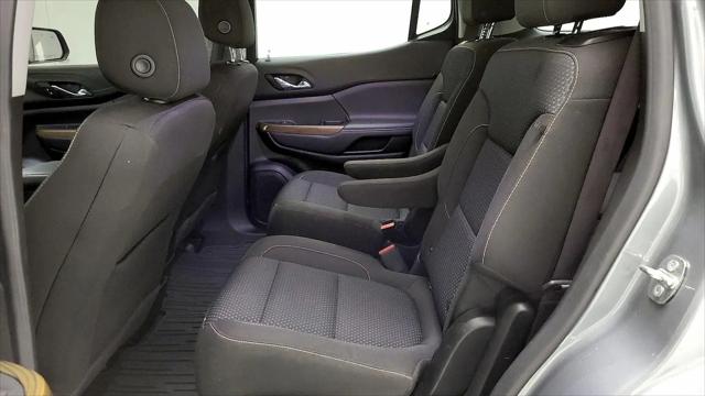 2023 GMC Acadia AWD SLE