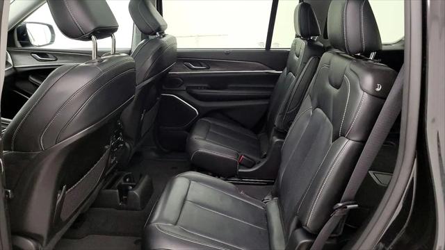 2022 Jeep Grand Cherokee L Limited 4x2