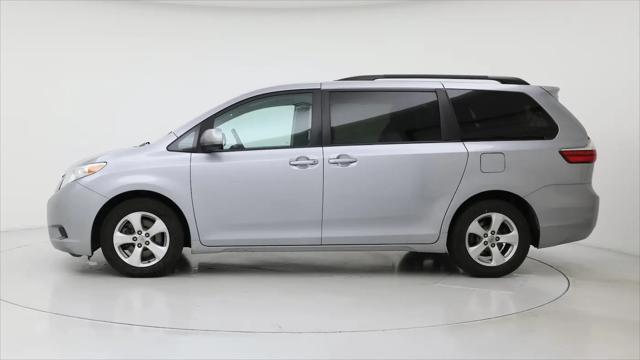 2017 Toyota Sienna LE 8 Passenger