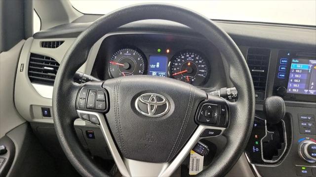 2017 Toyota Sienna LE 8 Passenger