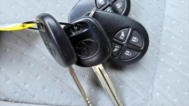 2017 Toyota Sienna LE 8 Passenger