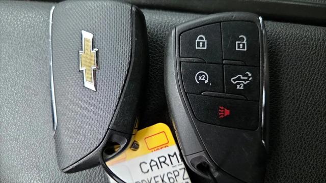 2023 Chevrolet Silverado 1500 4WD Crew Cab Short Bed LT with 2FL