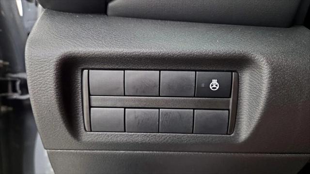 2023 Nissan Kicks SR Xtronic CVT