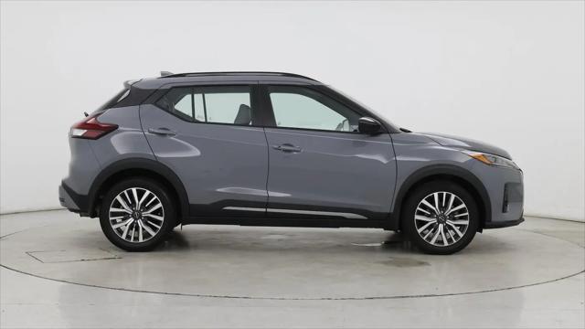 2023 Nissan Kicks SR Xtronic CVT