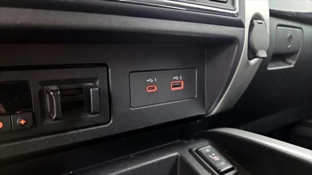 2020 Nissan Titan Crew Cab SV 4x2