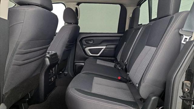 2020 Nissan Titan Crew Cab SV 4x2