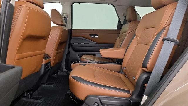 2023 Nissan Pathfinder Platinum 4WD