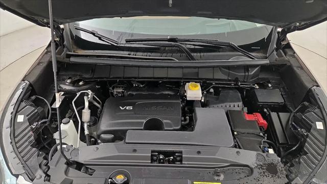2023 Nissan Pathfinder Platinum 4WD