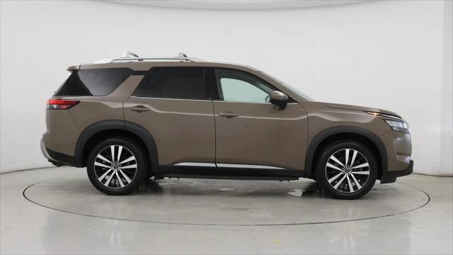 2023 Nissan Pathfinder Platinum 4WD