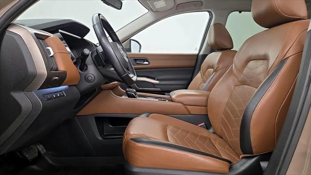 2023 Nissan Pathfinder Platinum 4WD