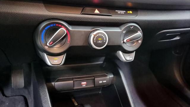 2022 Kia Rio LX