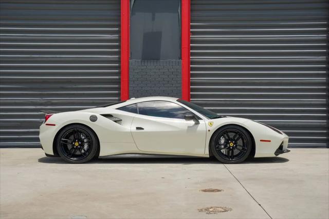 2017 Ferrari 488 GTB GTB