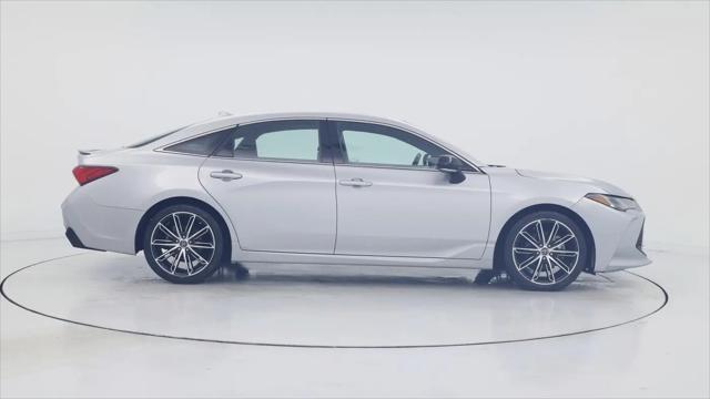2019 Toyota Avalon Touring