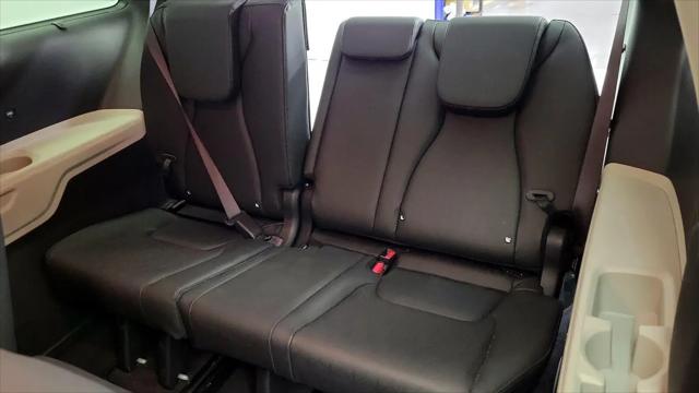 2024 Kia Carnival MPV SX