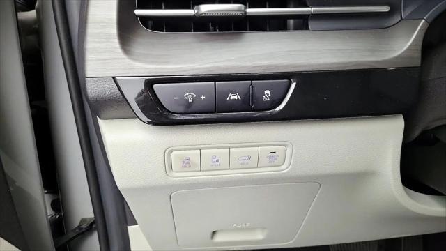2024 Kia Carnival MPV SX