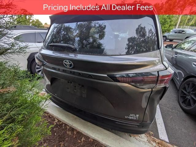 2023 Toyota Sienna XLE