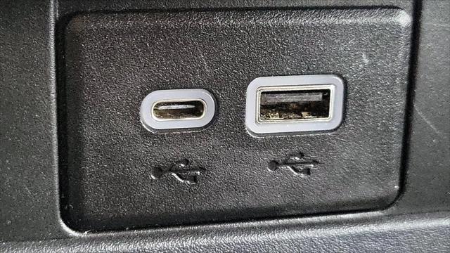 2021 Chevrolet Suburban 2WD LT