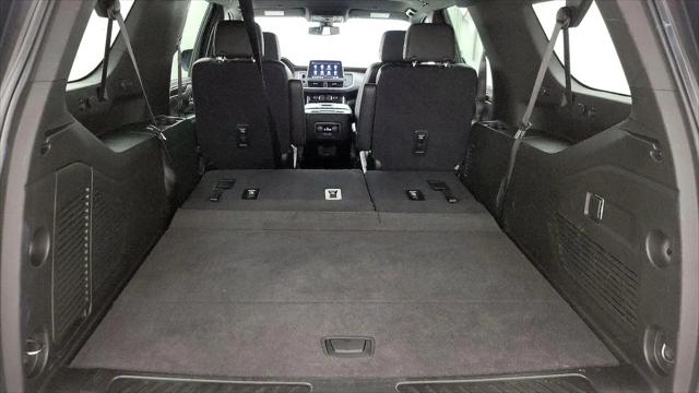 2021 Chevrolet Suburban 2WD LT
