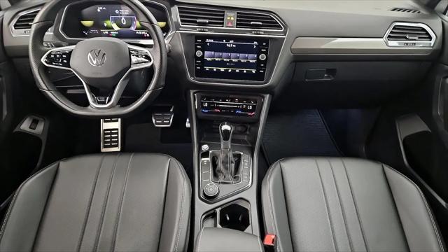 2024 Volkswagen Tiguan 2.0T SE R-Line Black