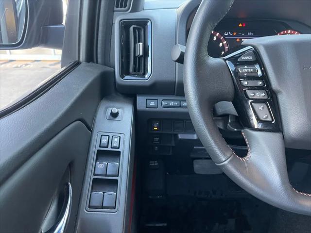 2025 Nissan Frontier Crew Cab PRO-X 4x2
