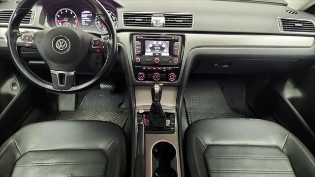 2015 Volkswagen Passat 1.8T SE
