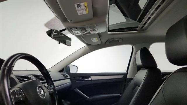 2015 Volkswagen Passat 1.8T SE