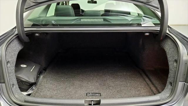 2015 Volkswagen Passat 1.8T SE
