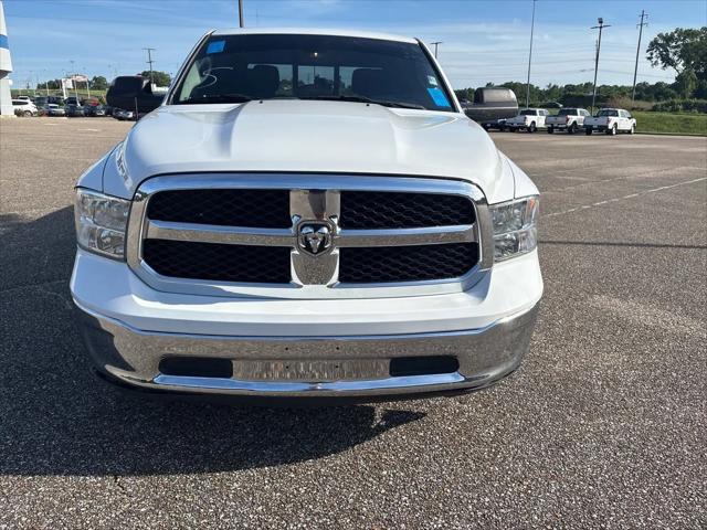 2023 Ram 1500 Classic SLT Crew Cab 4x4 5'7" Box