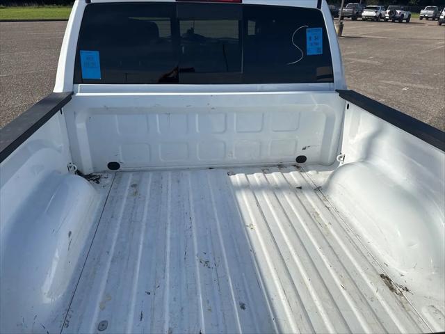 2023 Ram 1500 Classic SLT Crew Cab 4x4 5'7" Box