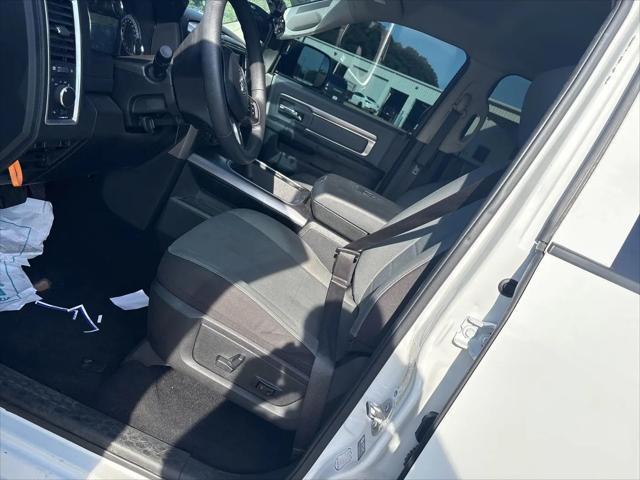 2023 Ram 1500 Classic SLT Crew Cab 4x4 5'7" Box