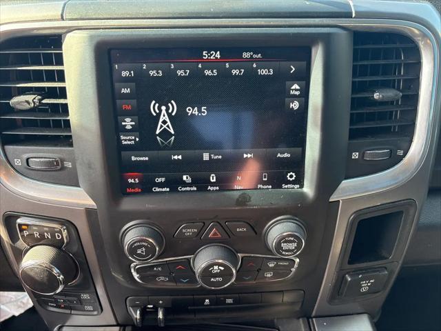 2023 Ram 1500 Classic SLT Crew Cab 4x4 5'7" Box