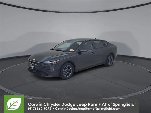 2025 Kia K4 LXS