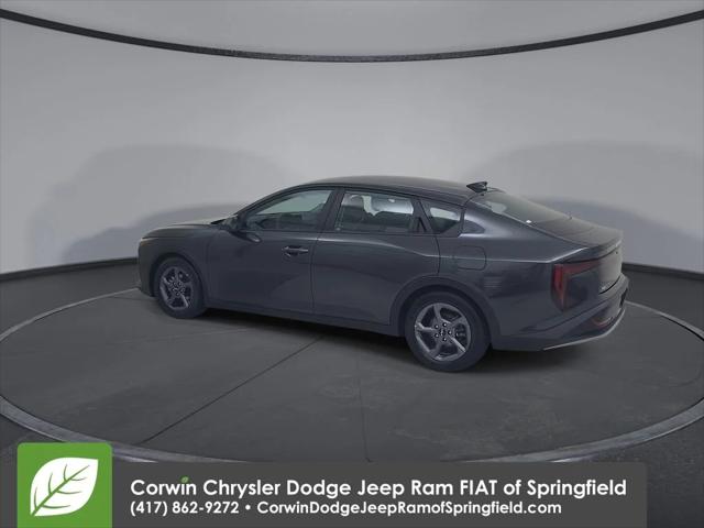 2025 Kia K4 LXS