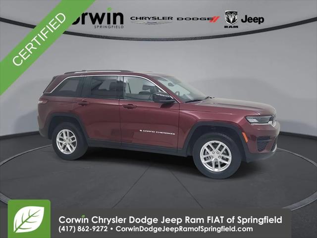 2023 Jeep Grand Cherokee Laredo 4x4 for sale in Springfield, MO