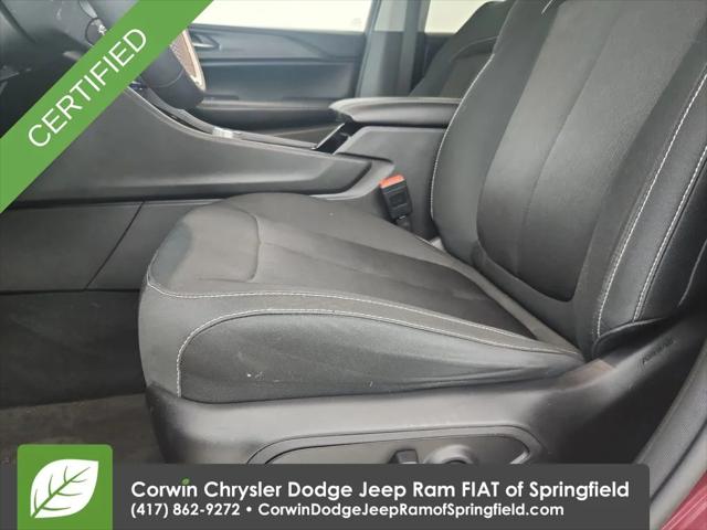 2023 Jeep Grand Cherokee Laredo 4x4