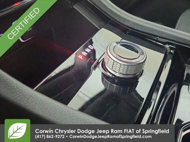 2023 Jeep Grand Cherokee Laredo 4x4