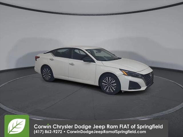 2025 Nissan Altima SV FWD