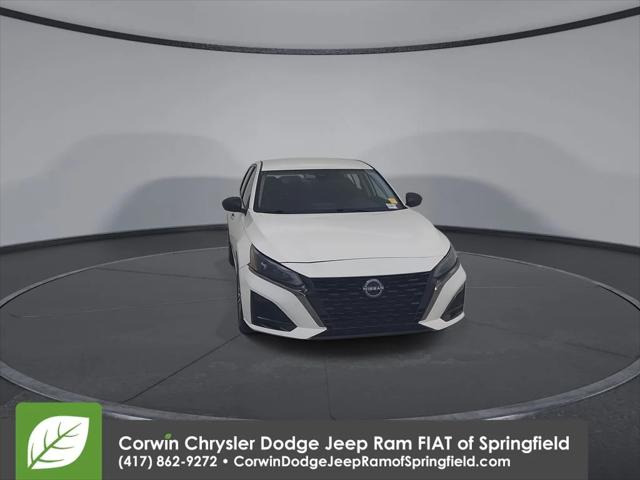 2025 Nissan Altima SV FWD
