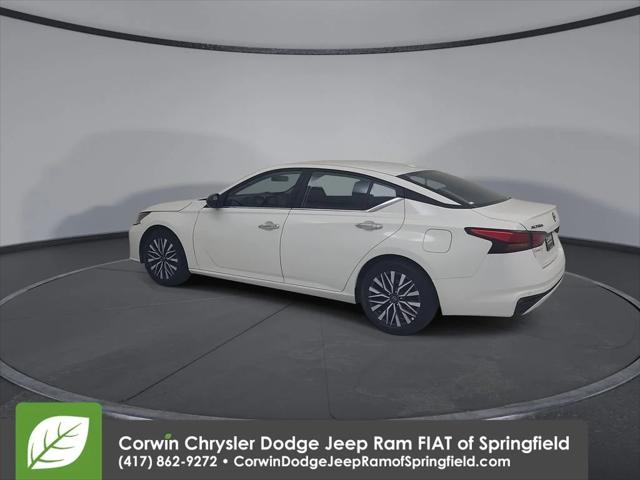 2025 Nissan Altima SV FWD