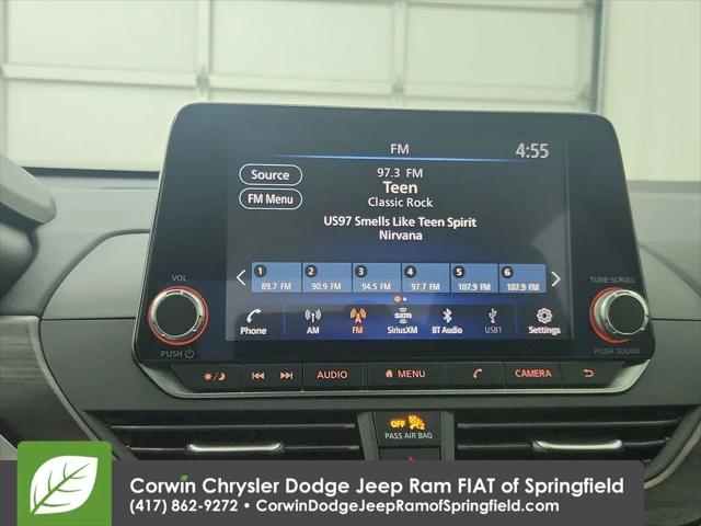 2025 Nissan Altima SV FWD